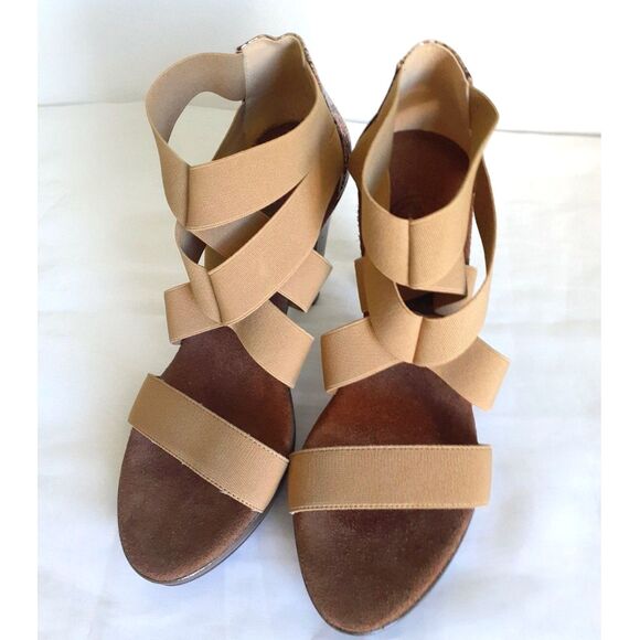 Charleston Shoe Co. Tan Cross Over Criss Cross Strappy Step In Heels Shoe Size7 - Picture 2 of 8